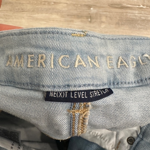 American Eagle Curvy High-Rise Denim Shorts - Picture 9 of 10